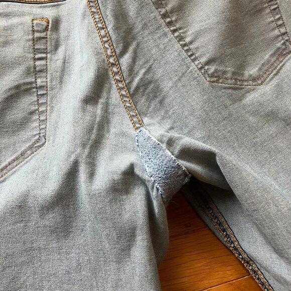 Men's Levi’s 541 Athletic Taper – 33x30 stretch summer weight - Picture 4 of 8